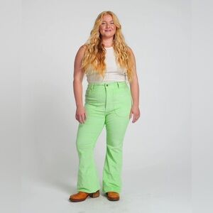 Hammies Honeydew Green Corduroy Bell Bottoms | Size 38 Condition: Excellent pre-